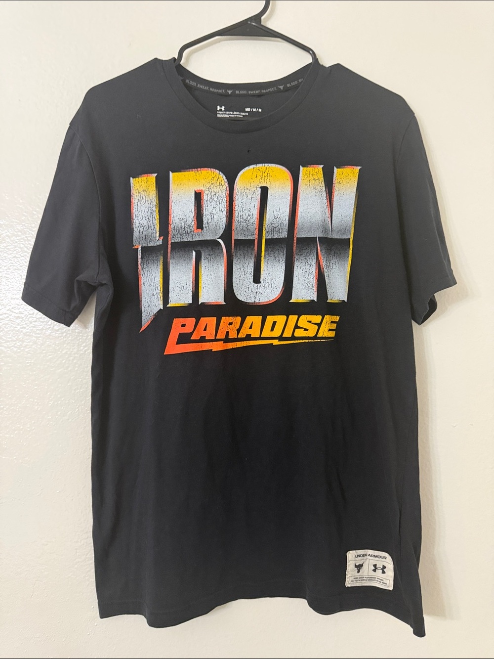 Used - Under Armour Black Short-Sleeve 'Iron Paradise' Graphic Tee - Size: M